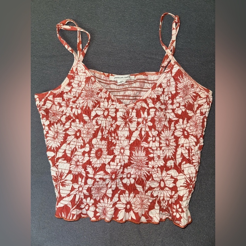 American Eagle Tropical/Floral/Hawaiian Print Cropped Cami